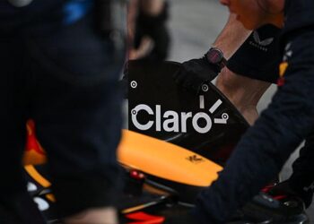 Clasifican Max Verstappen P6 y Sergio Pérez P16 para Carrera Sprint de Qatar