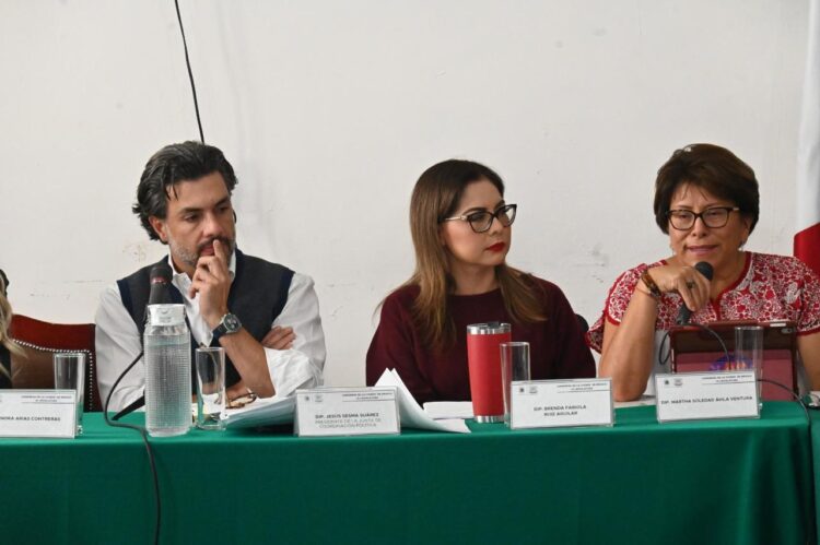 Presidenta del Congreso CDMX busca mejorar prácticas parlamentarias