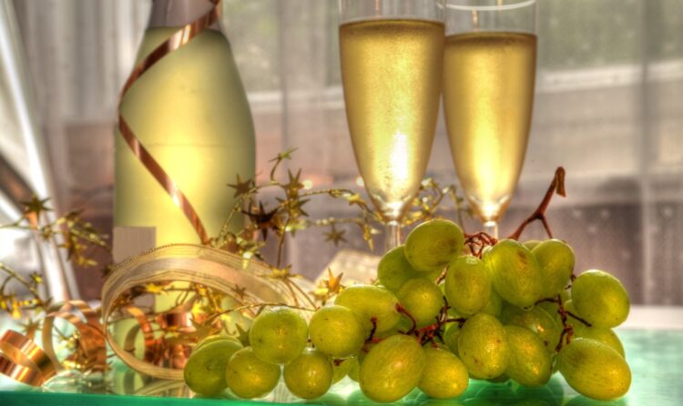 Precio de las uvas se dispara a 300 pesos el kilo en Tampico