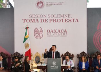 Mujeres despedidas protestan contra Salomón Jara en Oaxaca