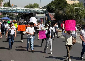 Megamarcha de Mercados Públicos de CDMX: comerciantes exigen diálogo en la Sedeco