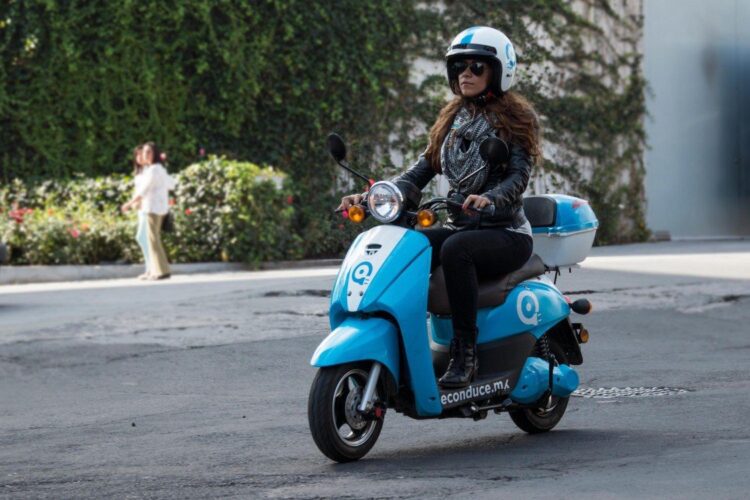 Piden regulación clara para vehículos eléctricos y rechazan política «recaudatoria»