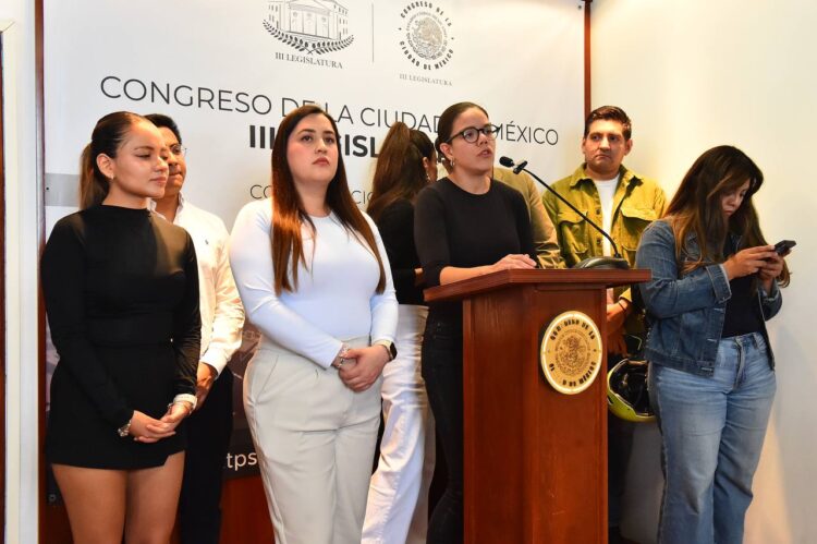 Metrobús, Cablebús y Ecobici, las tres grandes concesiones del Gobierno