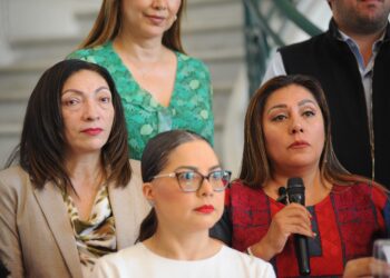 Morena acusa a PAN de lucrar políticamente con «pinchazos» en el Metro