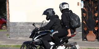 Motociclistas en contra de la ‘Ley chaleco y casco rotulado’ en la CDMX