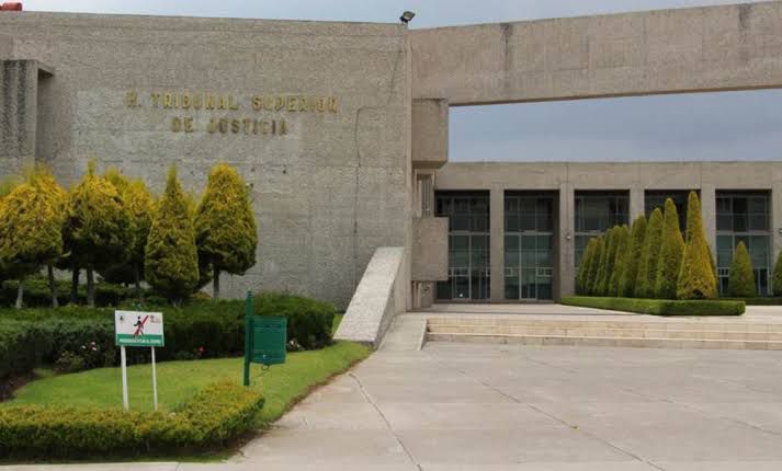 Familiares de niñas victimizadas en Hidalgo denuncian a médico de PGJH de falsear testimonios