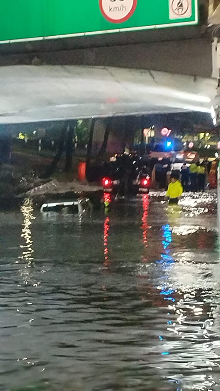 Alerta roja por lluvias fuertes y caída de granizo