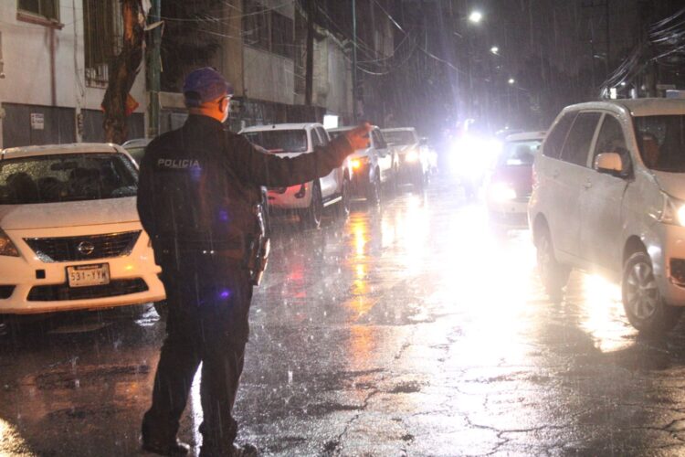 Lluvias evidencian falta de infraestructura en CDMX