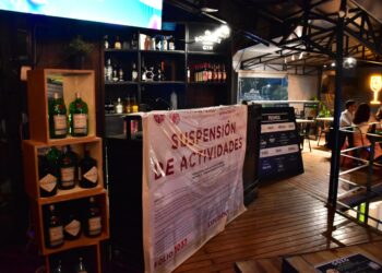 Alertan sobre coyotaje a comerciantes en la CDMX