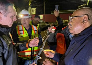 ¡Los Ojos de la Capital!