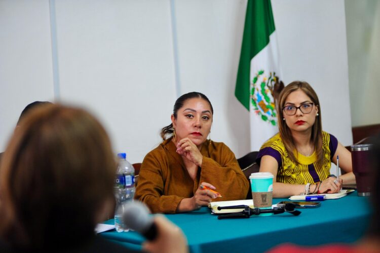 Congreso CDMX se reúne con locatarios de mercados públicos