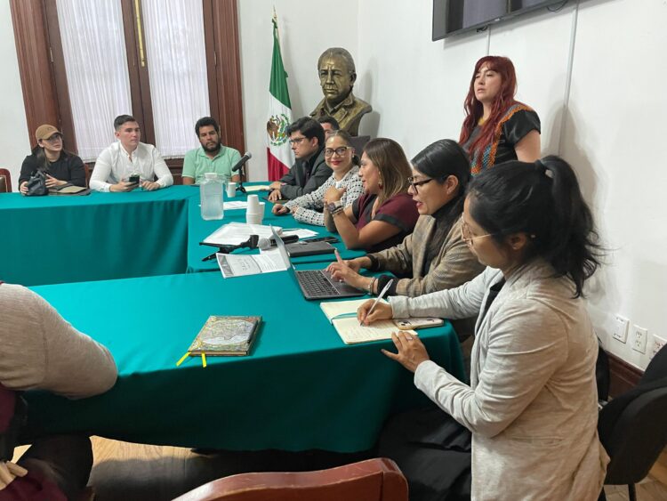 Se manifestan en contra de emplacamiento de bicis eléctricas y scooters