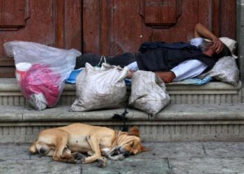 Brugada ignora a poblaciones callejeras