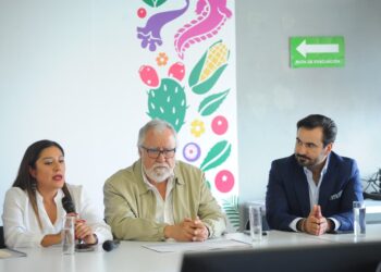 Morena escucha al transporte concesionado