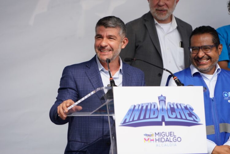 Miguel Hidalgo tapa baches pero ignora estructurales