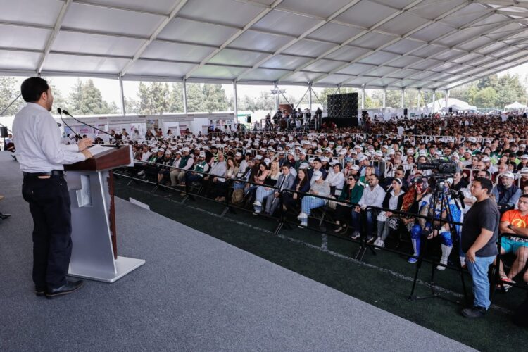 Batres llama a prevenir enfermedades crónicas desde el primer nivel de atención