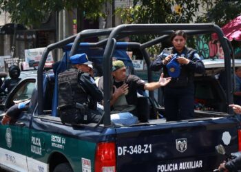 Casi mil ‘franeleros’ remitidos al Juez Cívico por obstruir en Alcaldía Cuauhtémoc