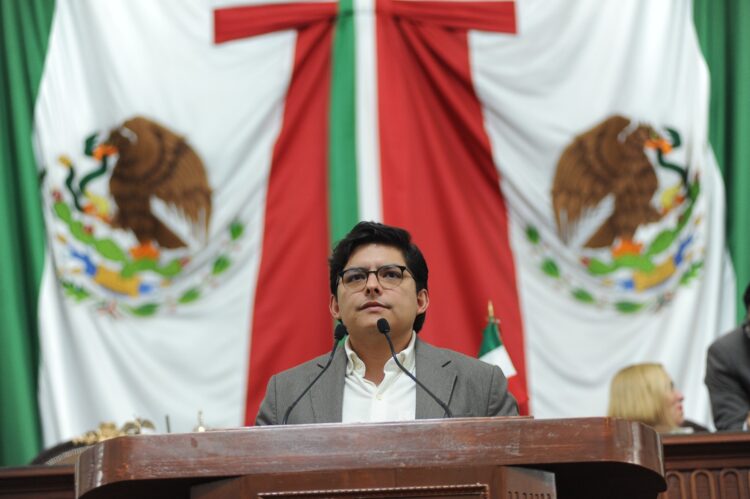 Paulo García va por Asamblea Vecinal sin burocracia