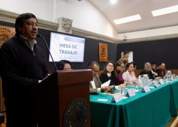 Morena abre diálogo pero evita compromisos con transportistas