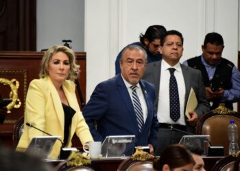 ¡Los Ojos de la Capital!