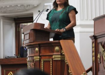 ¡Los Ojos de la Capital!