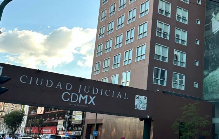 Se registra balacera en Ciudad Judicial; un abogado resulto herido en el ataque