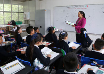 Más de un millón de personas en la CDMX, se encuentran en rezago educativo