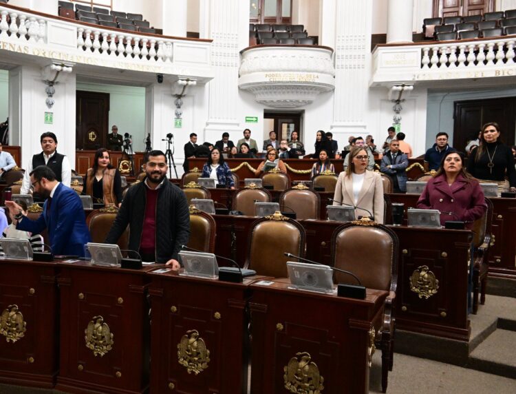 Endurecen castigos por despojo en CDMX: hasta 11 años de cárcel