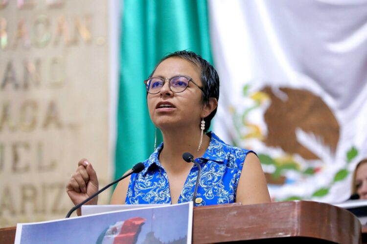 Liz Salgado acusa ‘diálogo de sordos’ y reclama atención a indignados del país