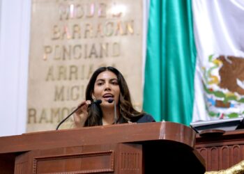 CDMX busca recuperar el espacio público ante saturación de terrazas y mobiliario urbano