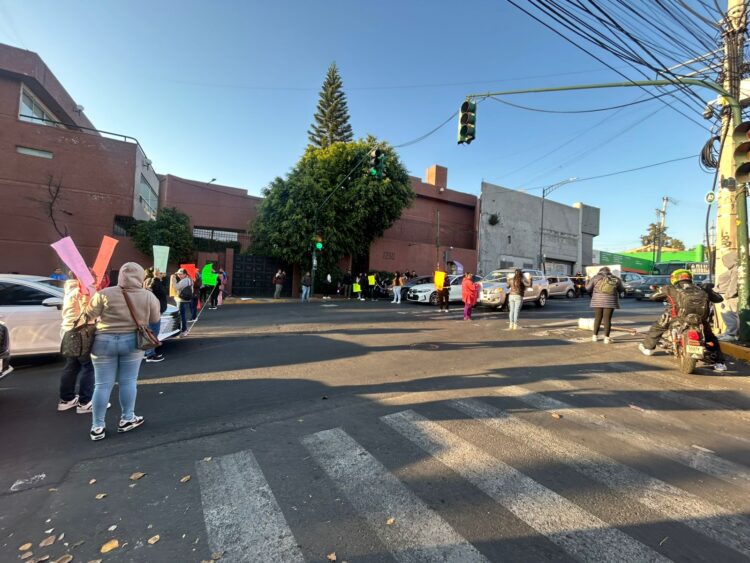 Demandan a Gobierno capitalino transparencia total sobre la Línea 5 del Cablebús