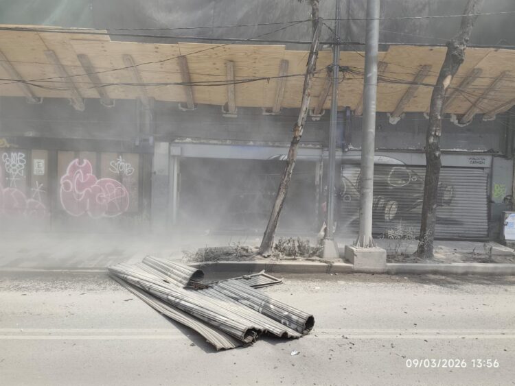 Colapsa edificio dañado desde 2017 en San Antonio Abad y desata sospechas por obras rumbo al Mundial