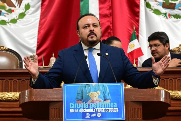 Ricardo Rubio rechaza acusaciones por Medalla al Mérito Periodístico