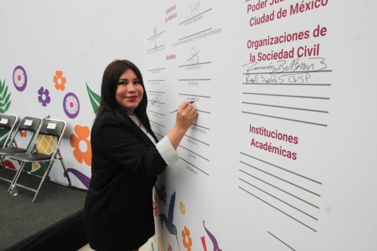 ¡Los Ojos de la Capital!