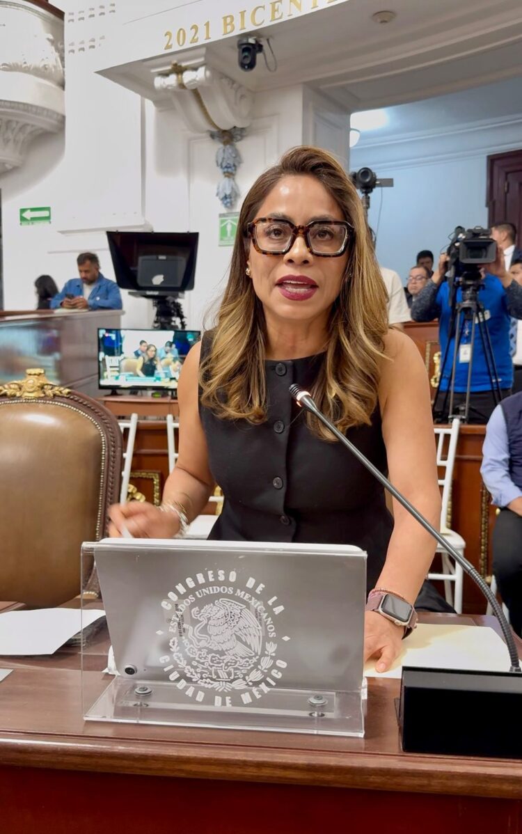 Congreso CDMX aplaza debate sobre Cablebús Línea 5 pese a reclamos vecinales