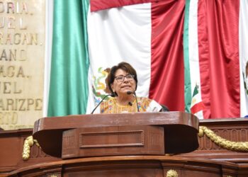 Morena advierte juicio político contra Maru Campos por presunto vínculo con la CIA