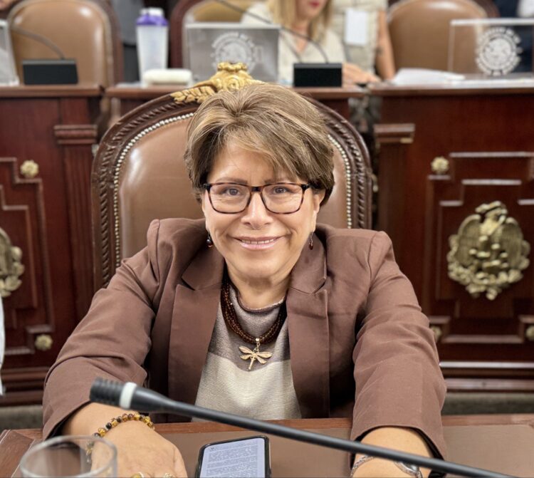 “Recibir turistas sí, expulsar vecinos no”: Morena endurece reglas contra rentas temporales en CDMX