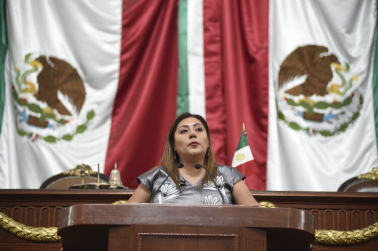 Congreso CDMX avala apoyo a parteras tradicionales: así beneficiará a mujeres embarazadas