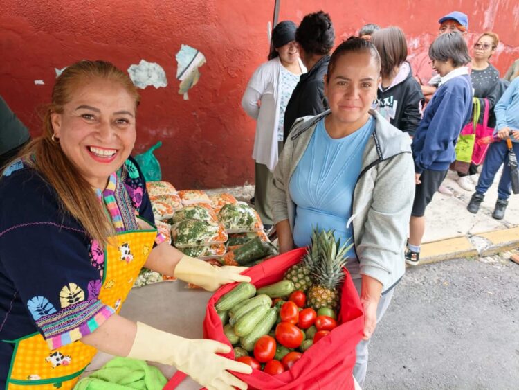 «El bienestar se construye desde el territorio»: Paulina Pérez fortalece apoyo directo en Tlalpan