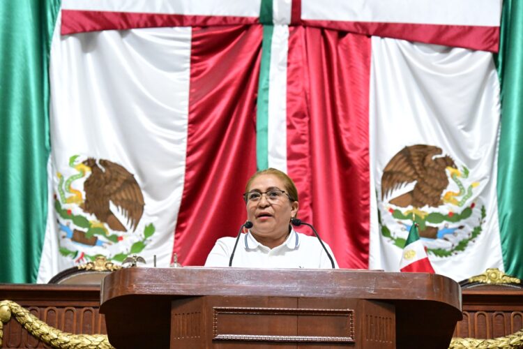 Paulina Pérez refrenda apoyo a la Presidenta
