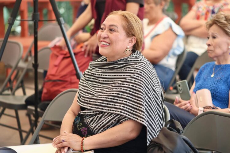 Paulina Pérez defiende identidad indígena desde el Congreso