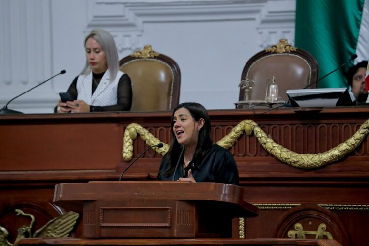 Escándalo en CDMX: PAN exige revelar quién ordenó reprimir a padres buscadores