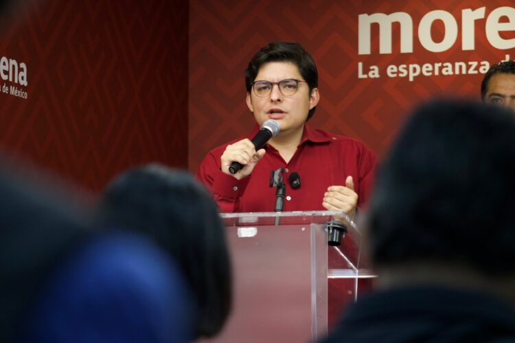 Morena abre dos frentes: violencia contra futbolistas y despojo en CDMX