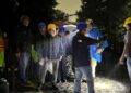 Árbol derriba seis postes y desata emergencia en Coyoacán