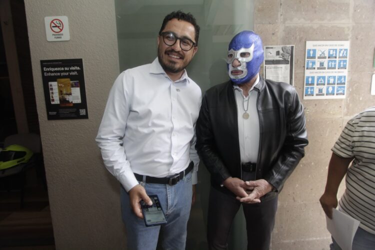 Del barrio al ring: Emiliano Álvarez apuesta por la lucha libre para impulsar a jóvenes de la GAM