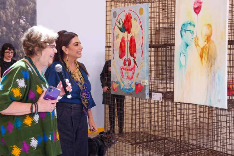 Un casco, 21 artistas y una pregunta sobre la donación de órganos