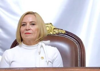 Congreso recibe Informe de Brugada sin cheque en blanco