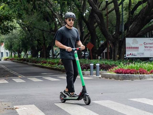 Morena cobra primero y deja para después las reglas de los scooters